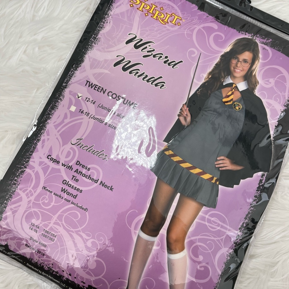Tween Size 12-14 (Junior’s size 0-1) - Wizard Halloween Costume